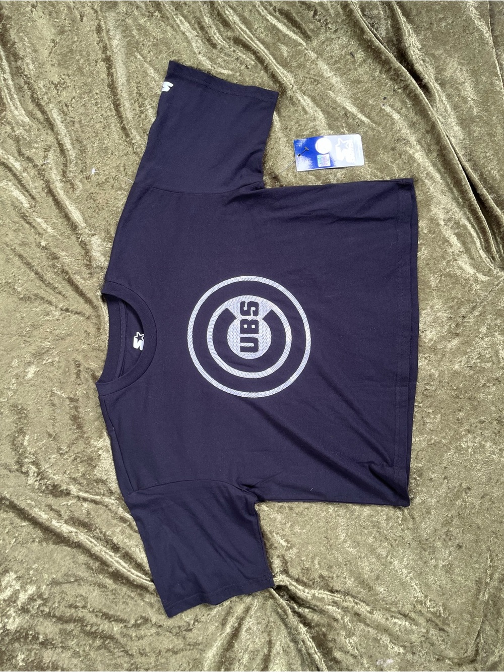 MLB Chicago Cubs Black & White Sequins Cropped Short Sleeve T-shirt